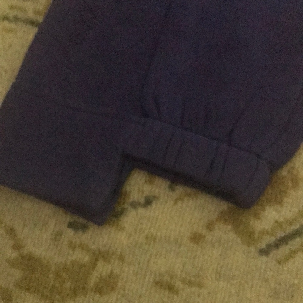 Joggers - Picture 3 of 3